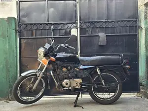 Bajaj Boxer 2010