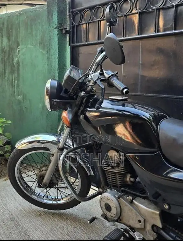 Bajaj Boxer 2010