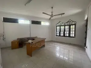 Prime 10,000 Sqft 12 bed House for rent at Dehiwela