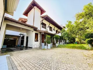 Luxurious Modern Mansion for Sale in Dehiwala