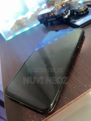 Apple iPhone X (Used)