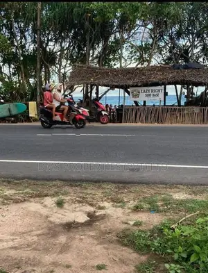 Beach Front Land For Sale | Midigama 25 Perches