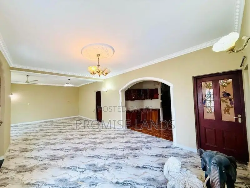 2 Storey Homely House for Sale in Wattala
