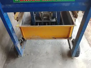 Concrete Block Machine