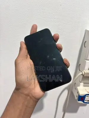 Apple iPhone X (Used)