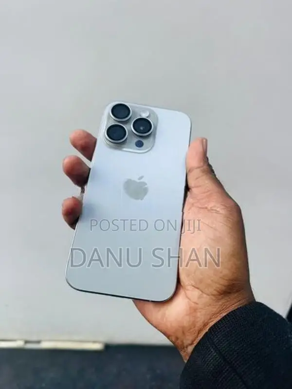 Apple iPhone 15 Pro 256GB (Used)