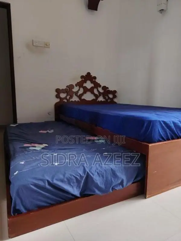 Complete Solid Mahogany Bedroom Set