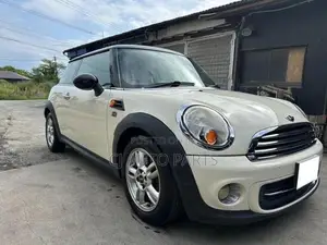 Mini Cooper R56 Body Parts