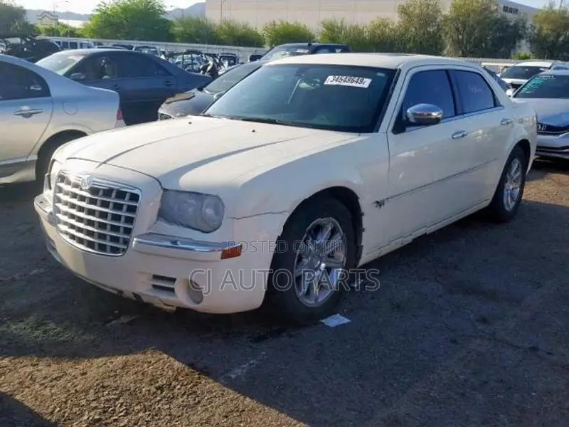 Chrysler 300C Removable Body Parts