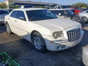 Chrysler 300C Removable Body Parts