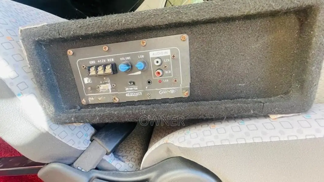 Van Subwoofer