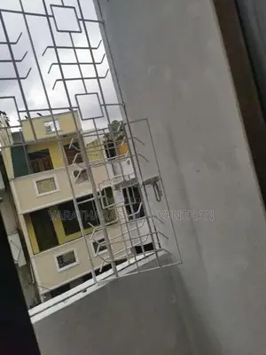Apartment with 2 Bedroom Colombo 13