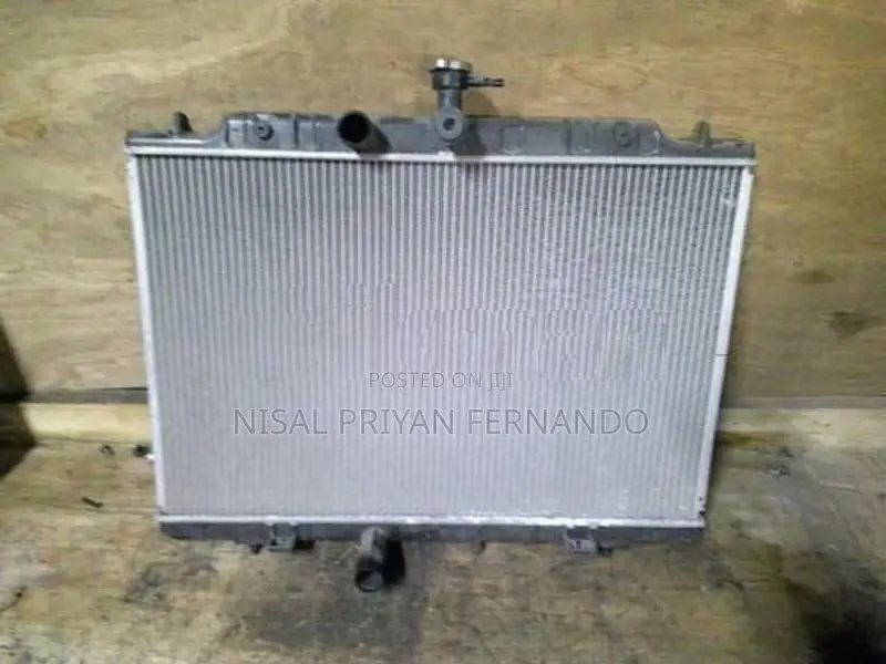 Nissan X-Trail T31 Radiator