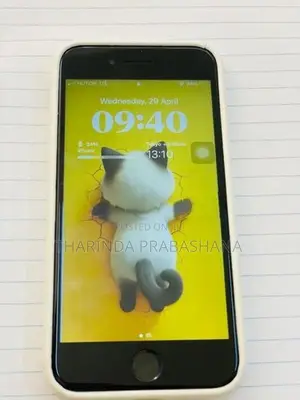 Apple iPhone 8 (Used)