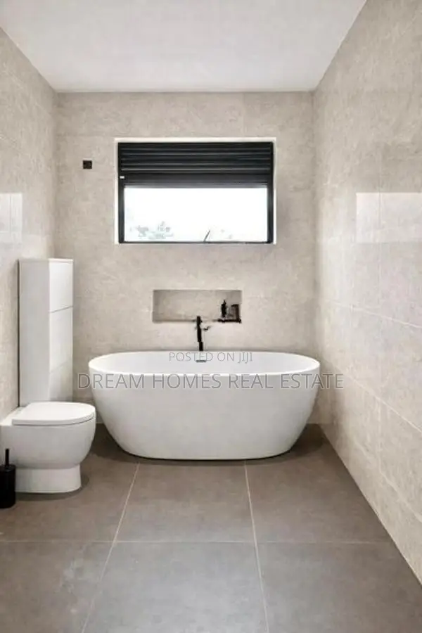Ultra-Modern Architect Designed Luxury Home in Temple Road Maharagama