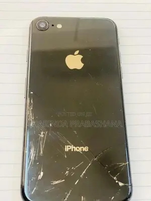 Apple iPhone 8 (Used)