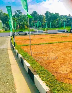 Land for Sale in Ja Ela Bopitiya