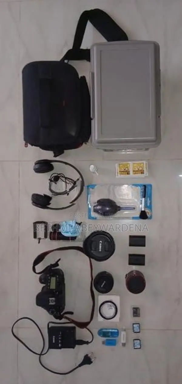 Canon Camera 90 D1