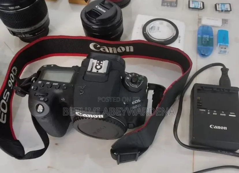 Canon Camera 90 D1