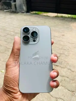 Apple iPhone 15 Pro (Used)