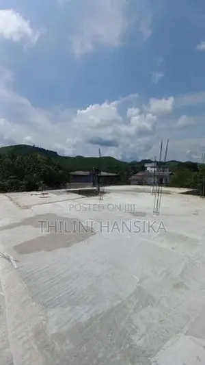 Building for Rent Avissawela