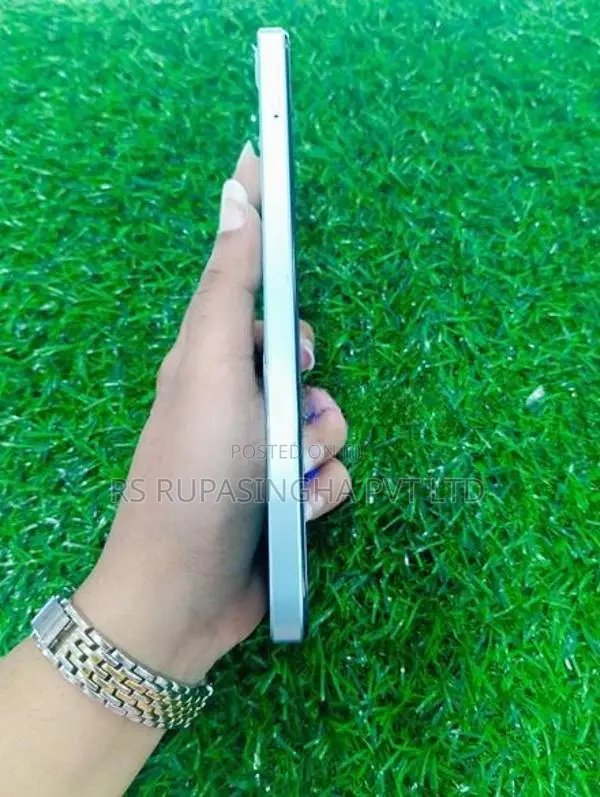 Realme C33 4GB/128GB (Used)