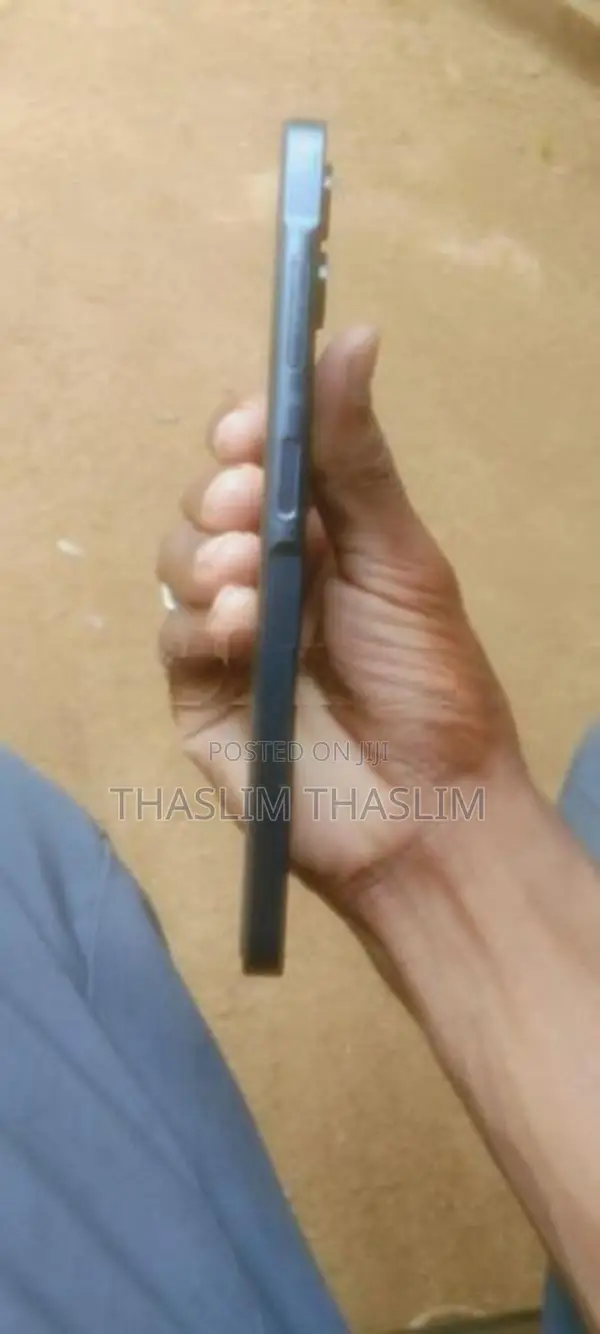 Samsung Galaxy A06 (Used)