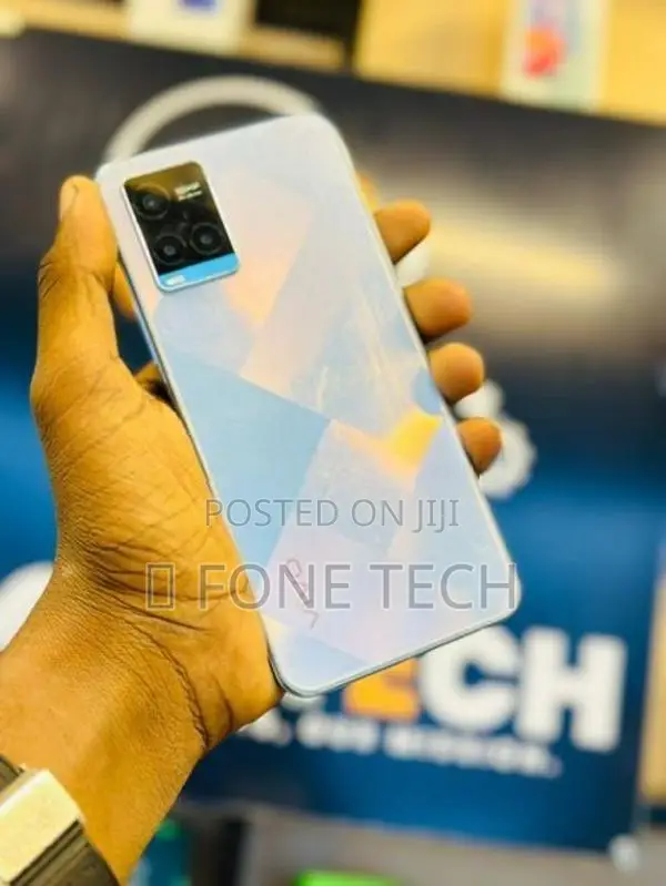 Vivo Y33s 8GB 128GB (Used)