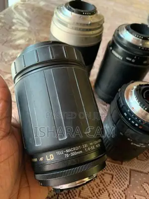 Nikon 70-300 AF DSLR Lens