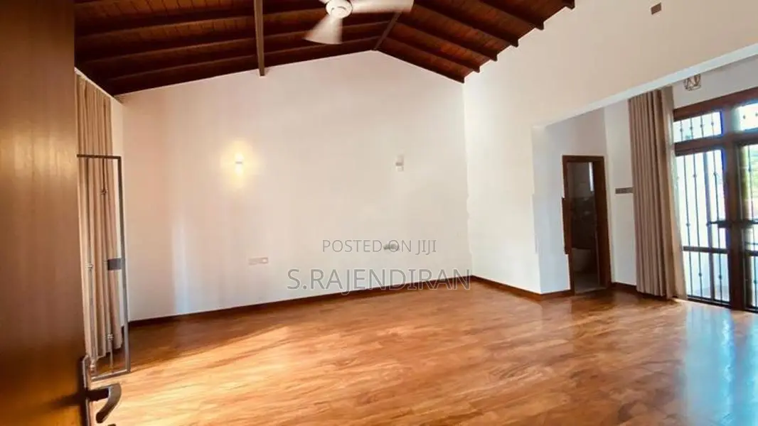 Luxury Two-Storey Modern House for Sale –kawdana Attidiya Lake View Ro