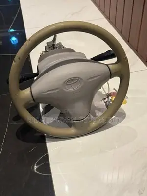 Toyota Platz SCP10 Steering Wheel