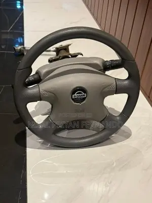 Nissan X Trail NT30 Steering Wheel
