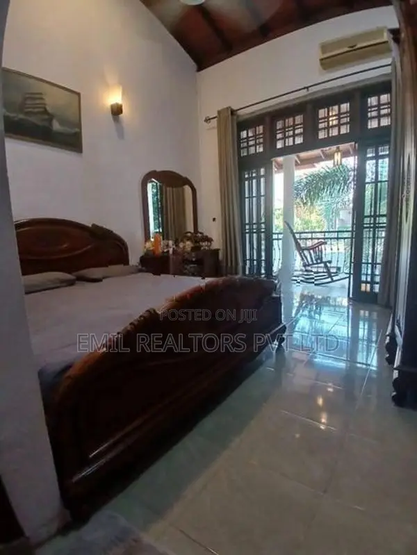 7bedroom house for rent in Dehiwala (EM129AW)