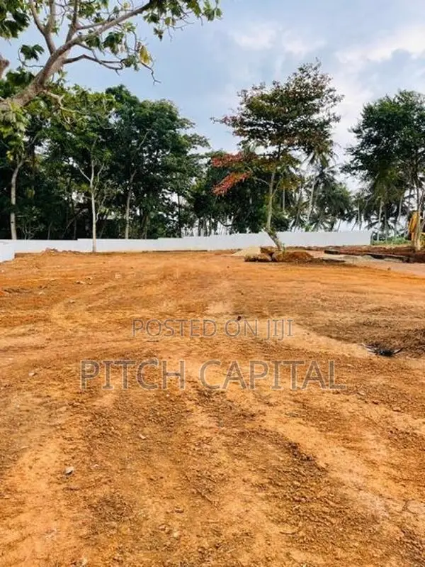 ඉඩම ගන්න මී ගොඩ ආටිගල