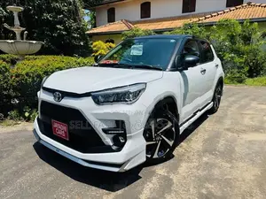 Toyota Raize Z Black - Top 2026