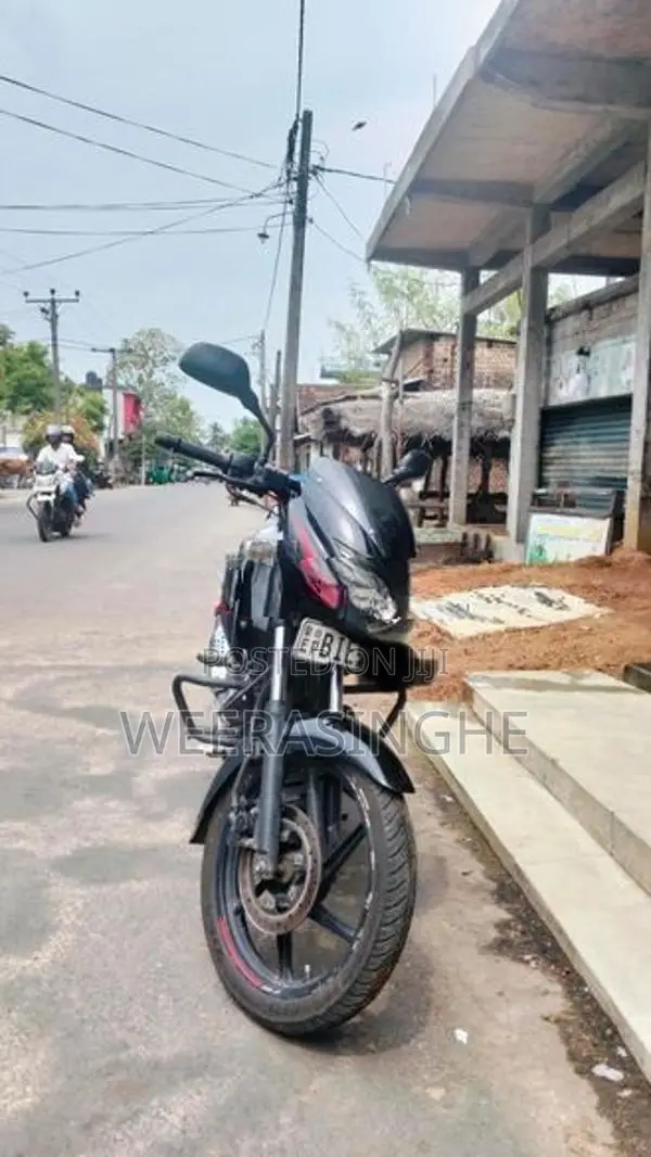Bajaj Pulsar 150 Black 2019