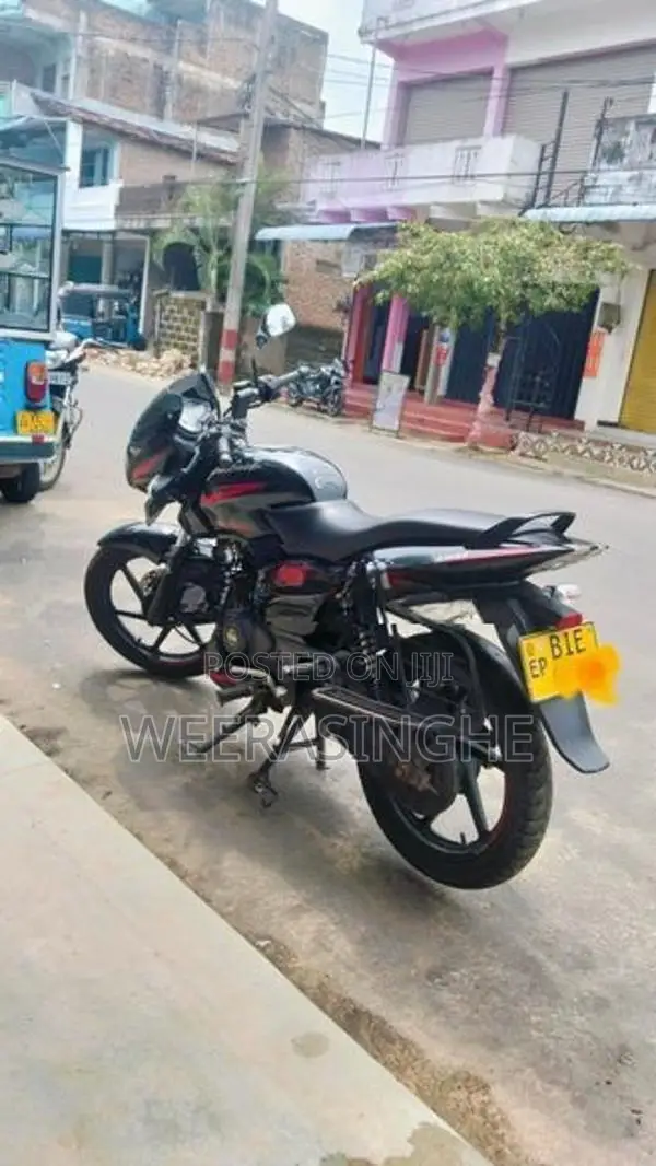 Bajaj Pulsar 150 Black 2019
