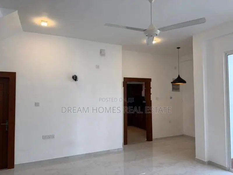 Brand New Luxury Two-Story Home in A Gated Community-Piliyandala