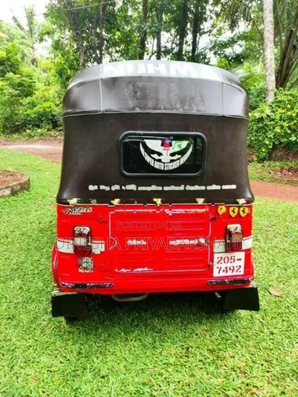 Bajaj RE Three Wheel 1998
