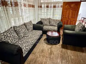 Damro Sofa Set