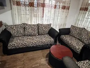 Damro Sofa Set
