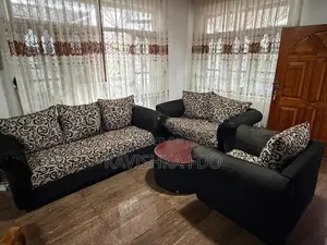 Damro Sofa Set