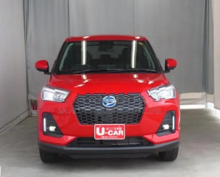 Daihatsu Rocky Premium G HEV 2025