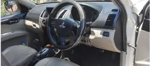 Mitsubishi Montero 2012