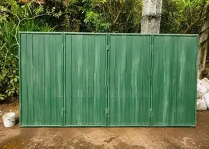 12ft x 5ft 4-Panel Iron Gate – Green Color
