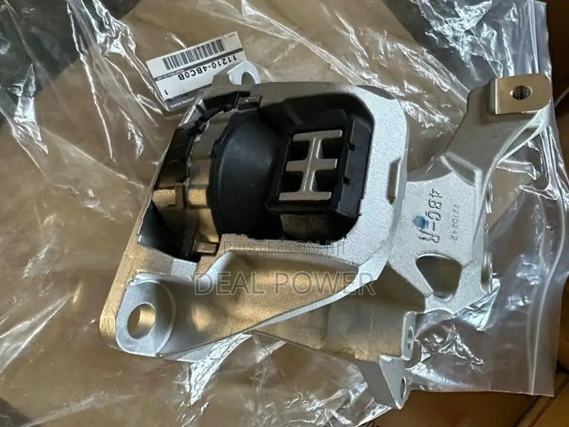 Nissan Xtrail Gear Box Mount