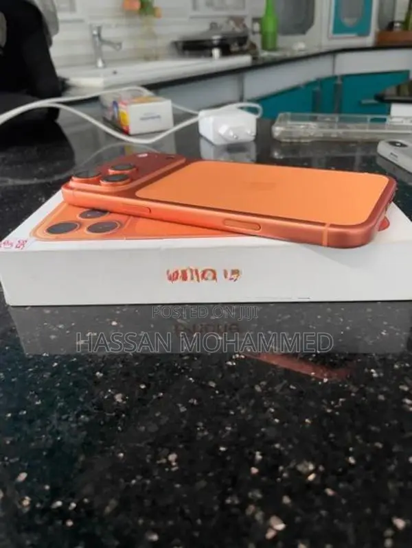 Apple iPhone 17 Pro Max 512GB (Used)