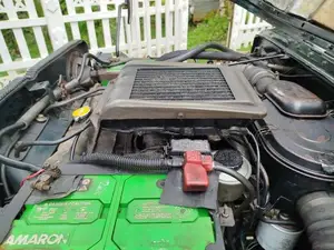 Mitsubishi 4DR 1980