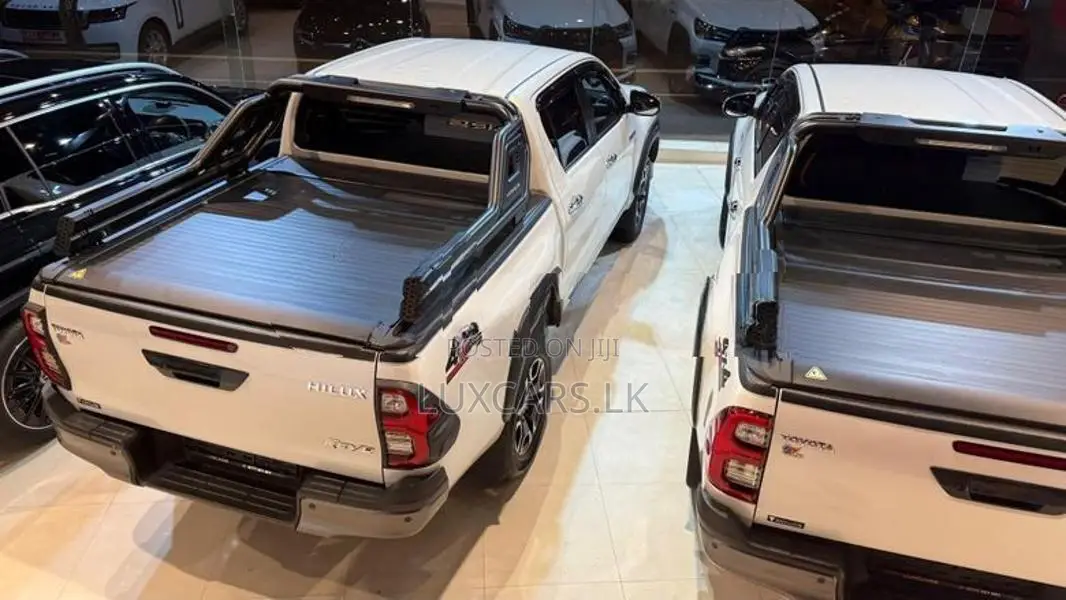 Toyota Hilux Revo 2.8 Modellista 2025