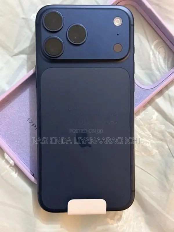 Apple iPhone 17 Pro Max 2TB (Used)